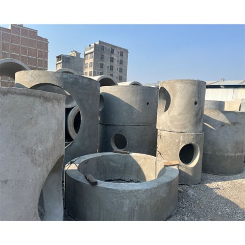 曲靖混凝土井筒的壁厚設(shè)計(jì)，是依據(jù)哪些具體參數(shù)和實(shí)際需求來(lái)確定的？